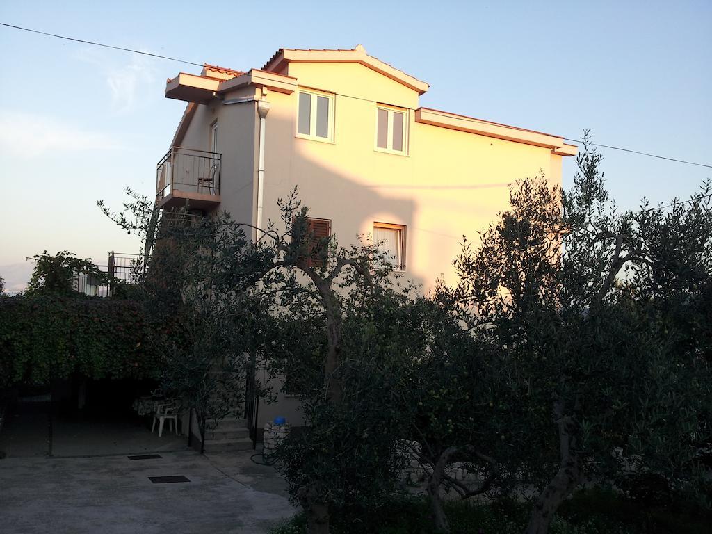 Apartments Jelica Slatine Ngoại thất bức ảnh